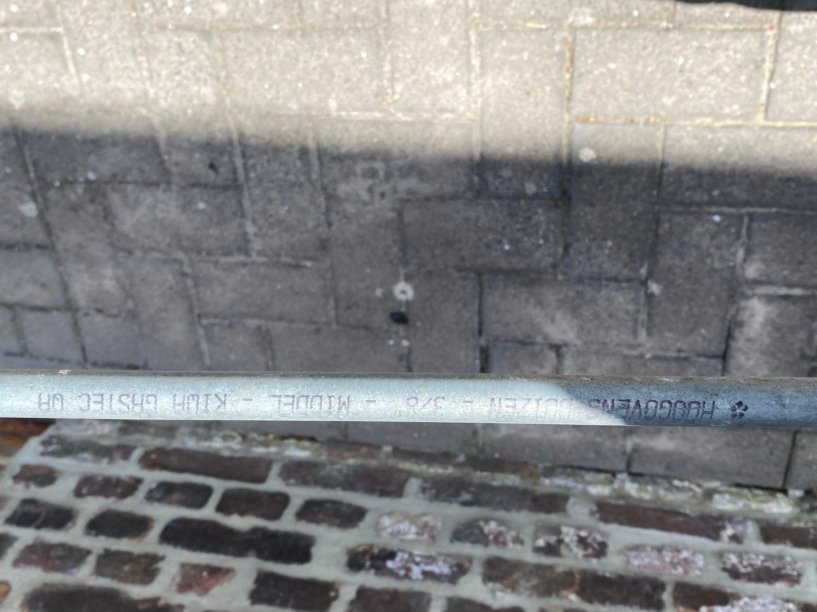 Verzonken stalen buis 12 x 6 mtr, Doe-het-zelf en Verbouw, Ophalen, Overige materialen, Gebruikt, Minder dan 20 mm