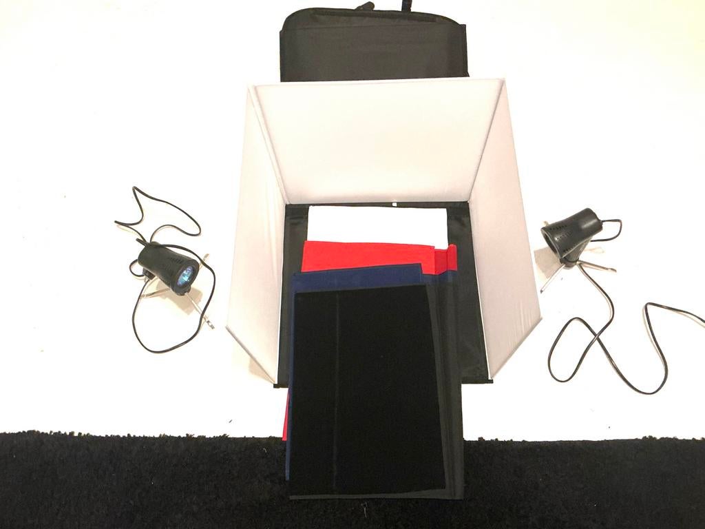 Draagbare Productfotostudio met 2 Lampen en 4 Achtergronden, Ophalen, Gebruikt, Complete fotostudio