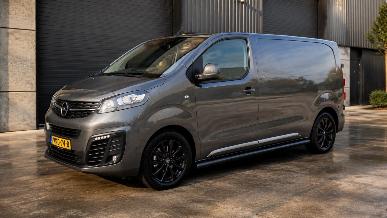 Opel Vivaro 2.0 Diesel Automaat L2H1 | Complete Serviceauto, Euro 6, 4 cilinders, USB, 2500 kg