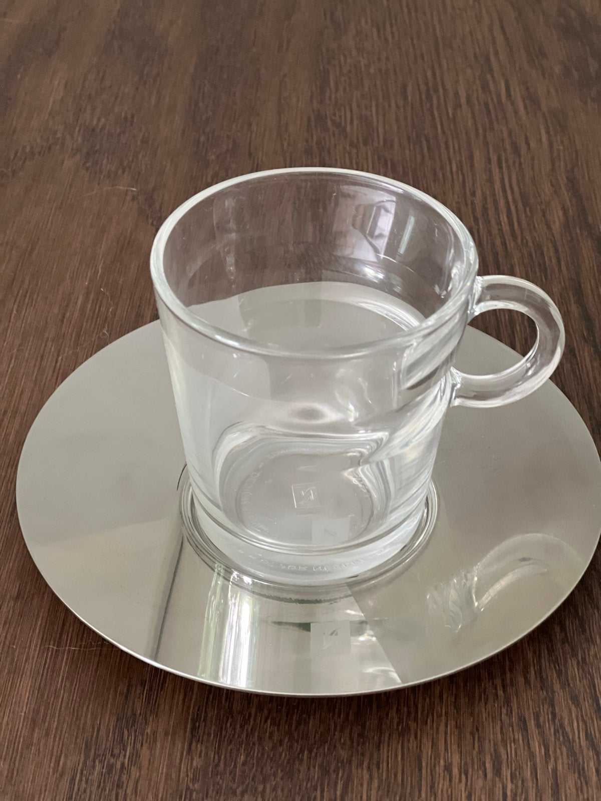 Nespresso kop en schotel set - 2 espresso, 2 lungo, Overige merken, Ophalen of Verzenden, Kop(pen) en/of Schotel(s), Glas