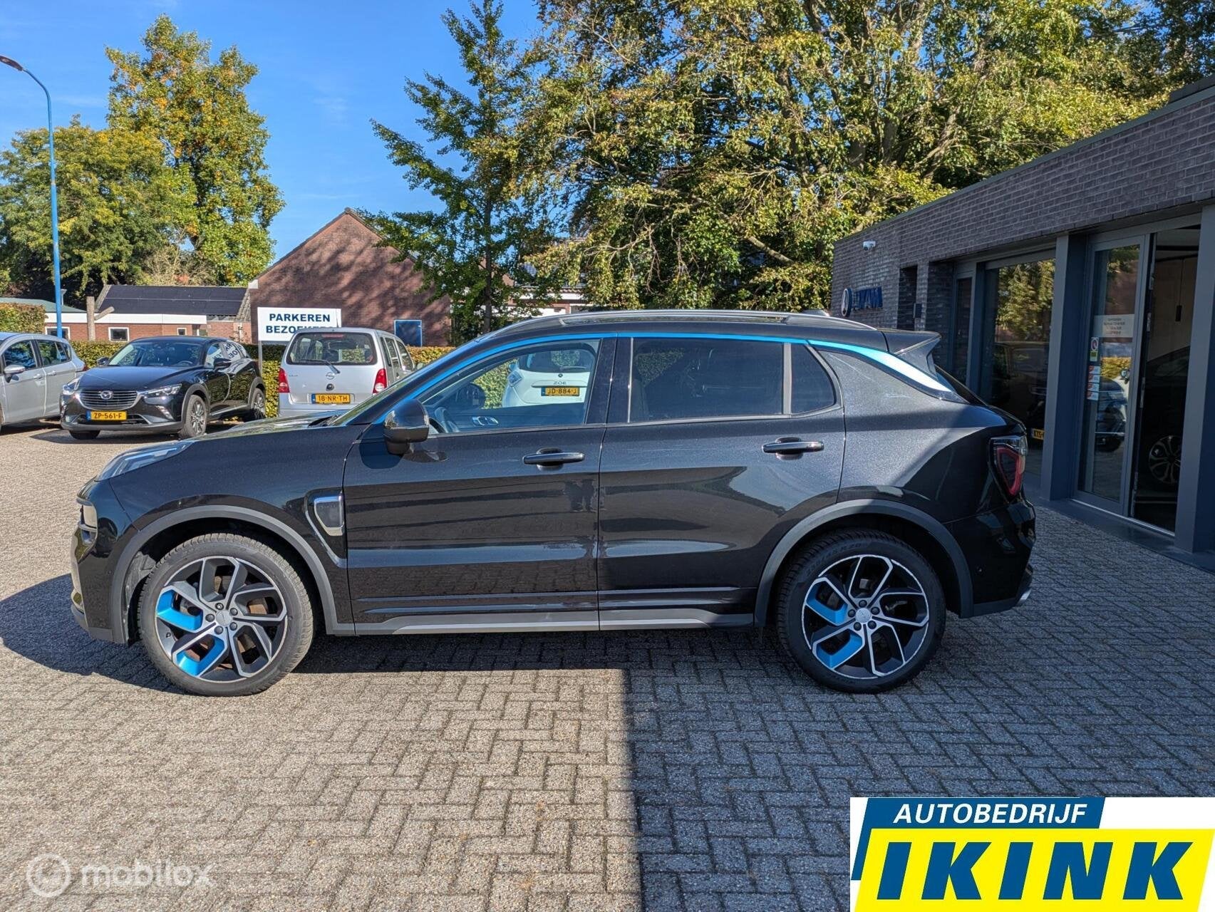 Lynk & Co 01 1.5 | Panodak, Auto's, Stof, Euro 6, Met garantie (alle), Zwart