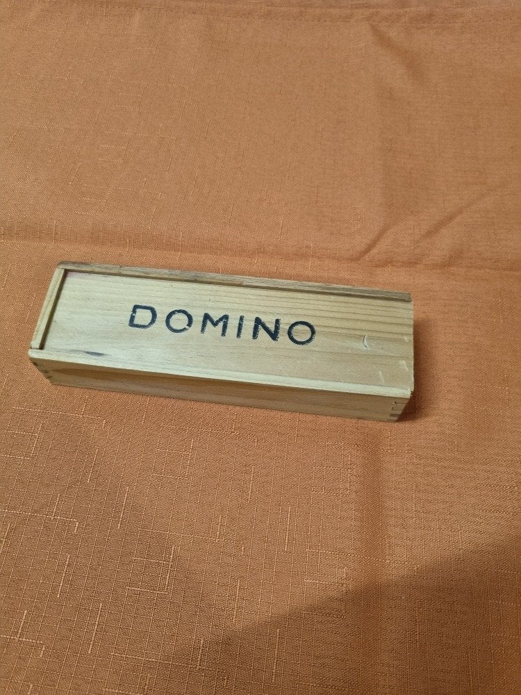 spel domino in houten kist, Ophalen of Verzenden, 'T Olde Gre-j, Info@toldegrej.nl, Endepoelstraat 20f Didam