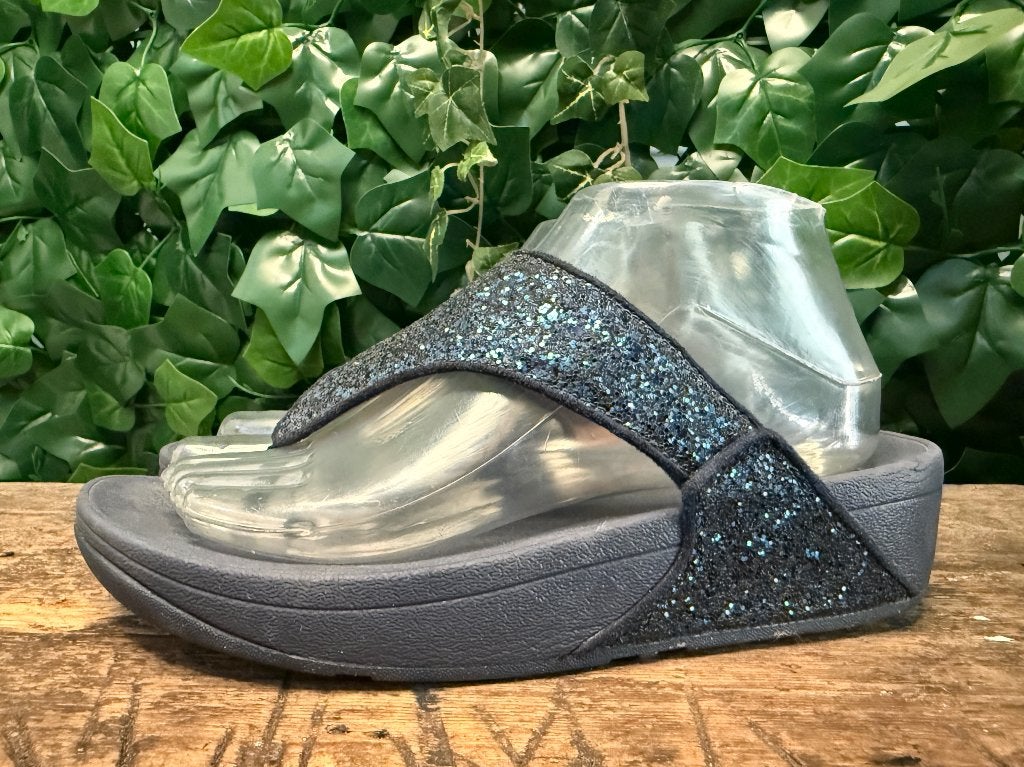 bijna Nieuwe slippers van Fitflop maat 39, Kleding | Dames, Schoenen, Blauw, Ophalen of Verzenden, Zo goed als nieuw, Fitflop