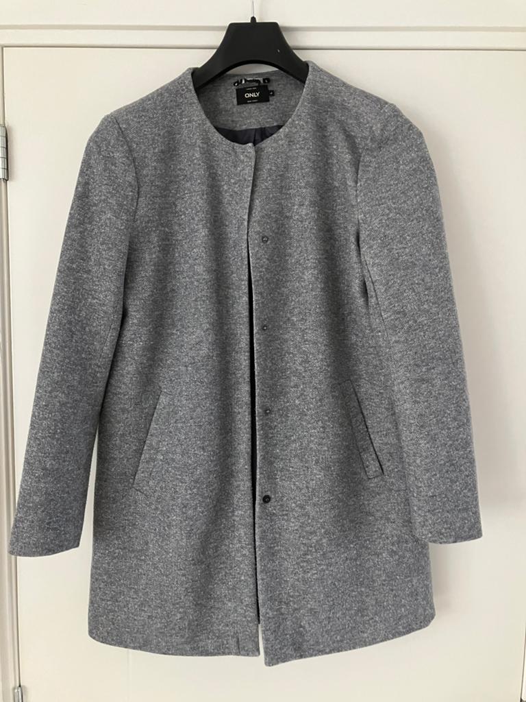 Grijze jas Only maat L, Kleding | Dames, Ophalen of Verzenden, Zo goed als nieuw, Maat 42/44 (L), Grijs