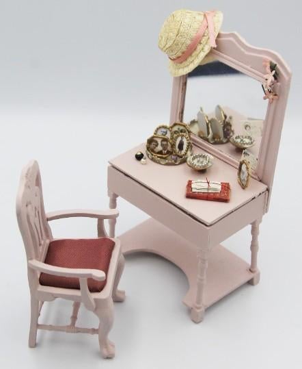 Roze kaptafel met stoel voor het poppenhuis, Verzamelen, Poppenhuizen en Toebehoren, Ophalen of Verzenden, Poppenhuis