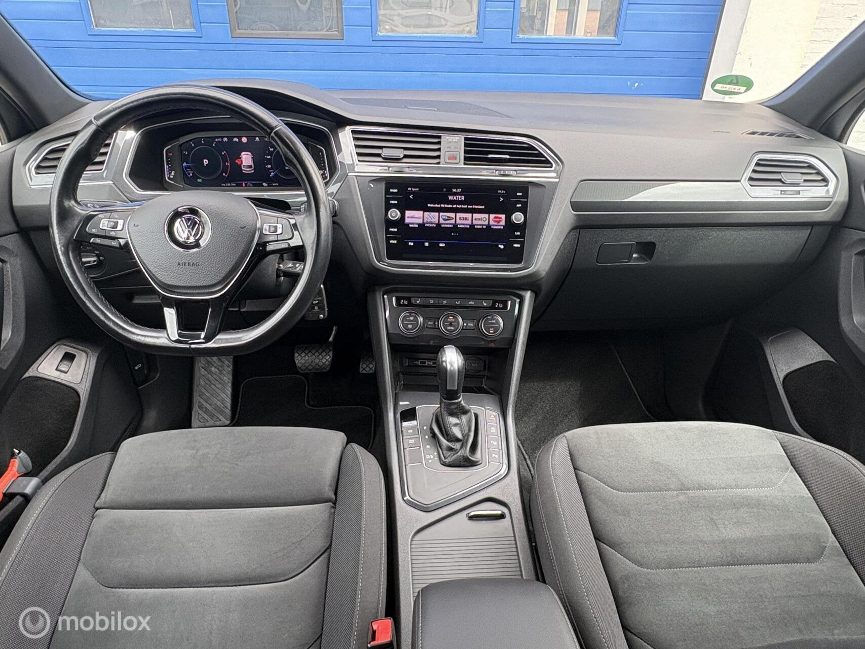 Volkswagen Tiguan 1.5 TSI ACT Highline Business R|Trekhaak|A, 15 km/l, Euro 6, 150 pk, Origineel Nederlands
