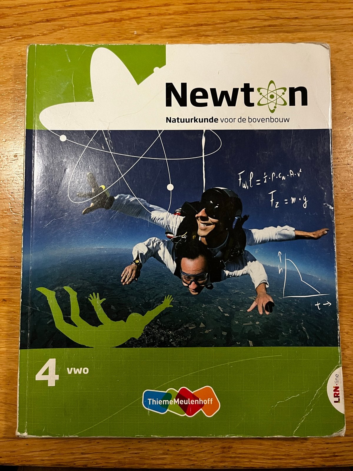 Newton Natuurkunde, 4 vwo, Ophalen of Verzenden, Beta, Gelezen