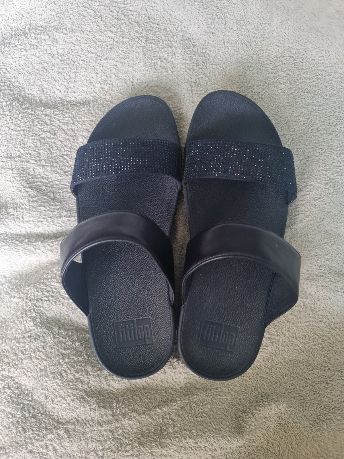 FITFLOP SLIPPERS MET GLITTER BLAUW MAAT 38 Bling Bling, Kleding | Dames, Schoenen, Blauw, Zo goed als nieuw, Fitflop, Ophalen