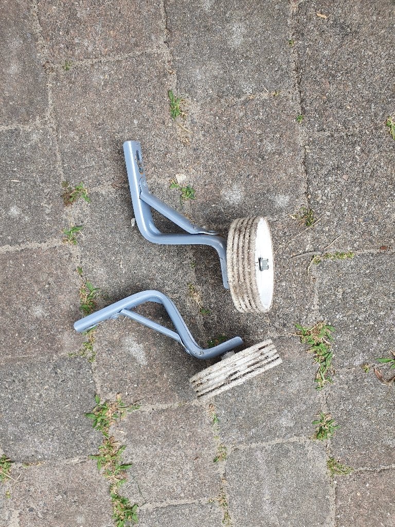 Kinderfiets driewieler en tweewieler, Fietsen en Brommers, Fietsen | Kinderfietsjes, Ophalen, Terugtraprem, Zijwieltjes, Gebruikt