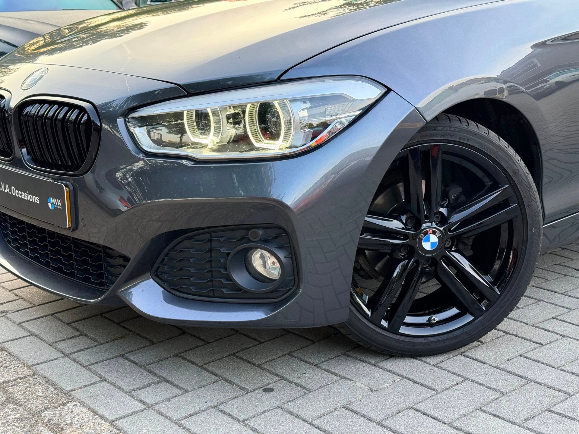 BMW 1-serie 116i M Sport Lci|Navigatie|18 inch M|NAP|Cruise, Auto's, 1-Serie, Achterwielaandrijving, Alcantara, Origineel Nederlands