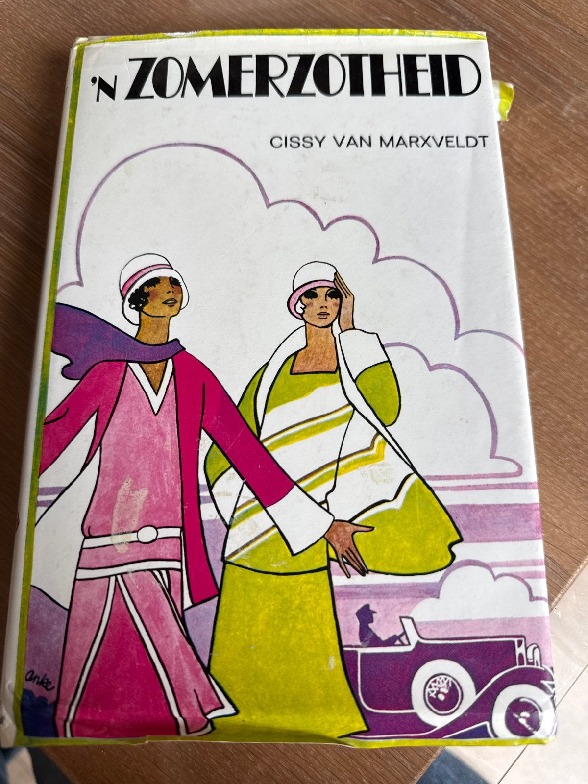 N Zomerzotheid - Cissy van Marxveldt (Vintage Boek), Boeken, Romans, Gelezen, Nederland, Ophalen of Verzenden