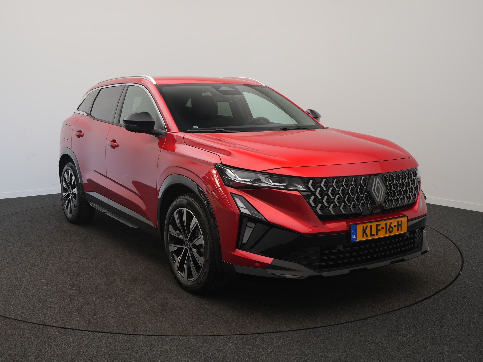 Renault Austral E-Tech Full Hybrid 200 Techno - RIJKLAARPRIJ, Auto's, 12 maanden, Gebruikt, 1199 cc, Bedrijf