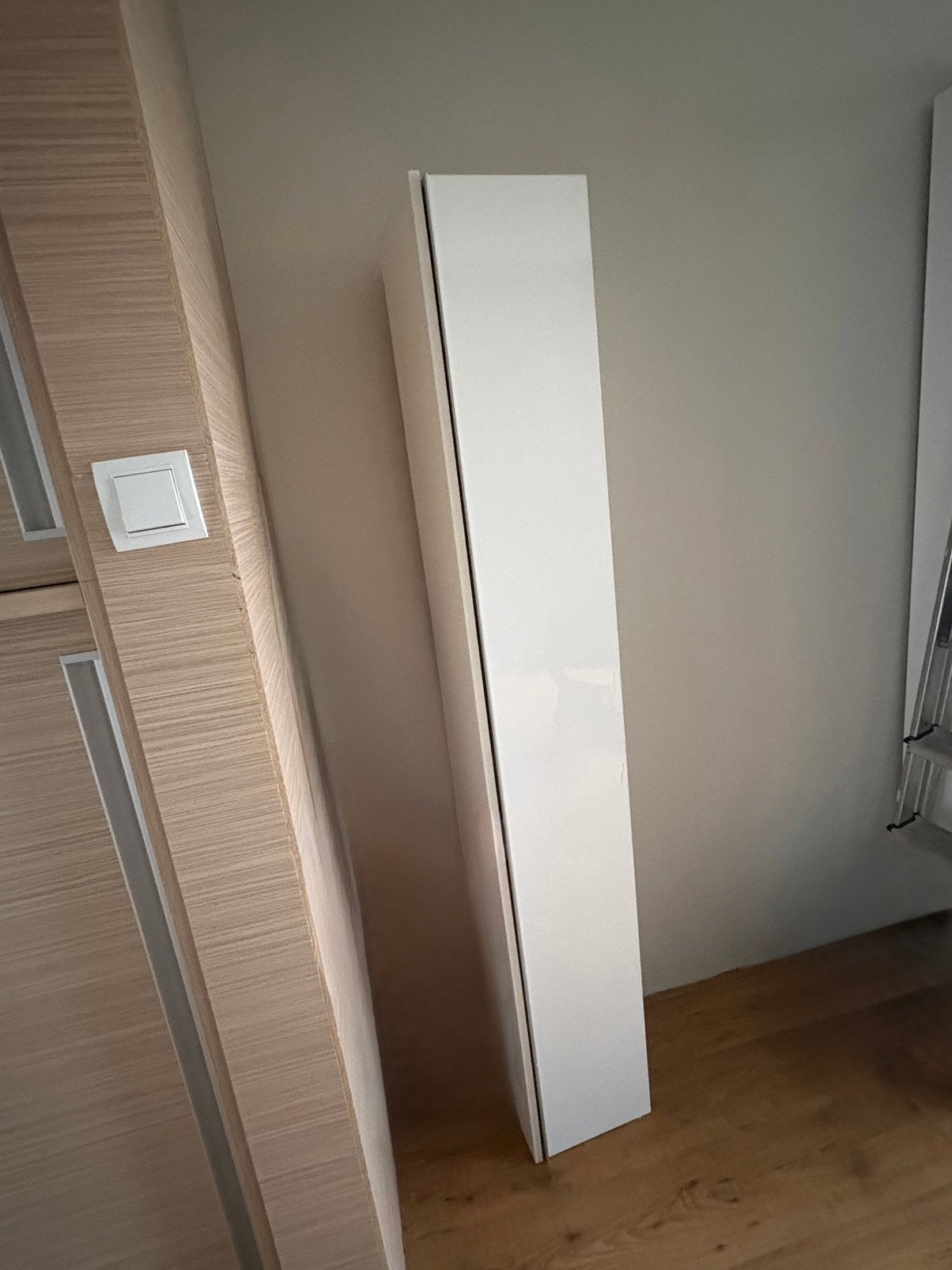 Zwevend dressoir hoog glans wit IKEA 180x 27x25, Ophalen, Kunststof, Met klep(pen), 150 tot 200 cm