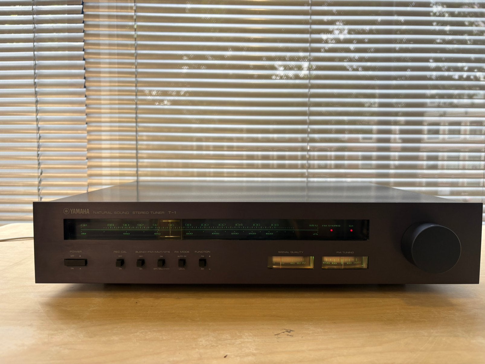 30% korting Yamaha T-1 tuner, Audio, Tv en Foto, Tuners, Ophalen, Zo goed als nieuw