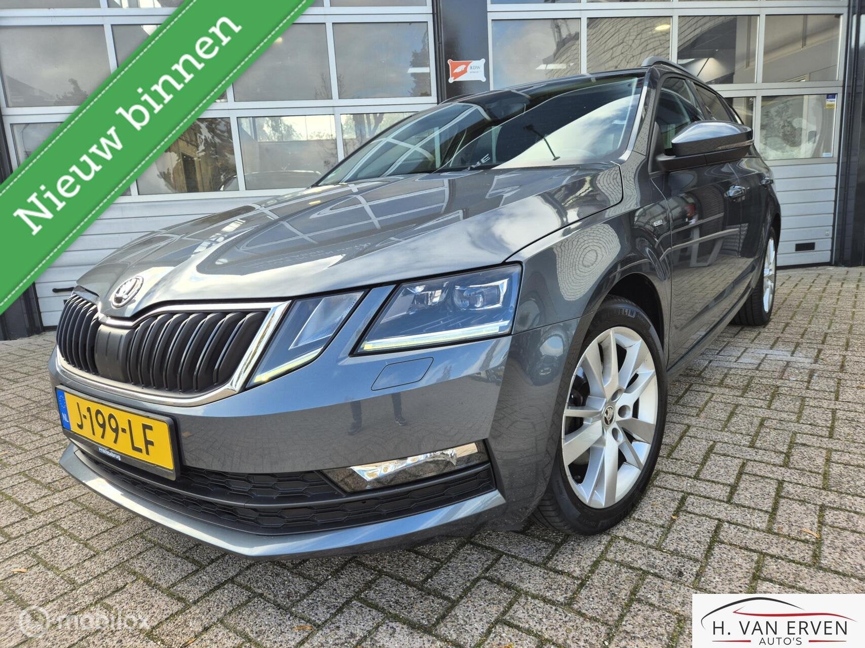 Skoda Octavia Combi 1.4 1E EIGENAAR APPLE CARPLAY 17" LED, Auto's, Voorwielaandrijving, Euro 6, 4 cilinders, 150 pk