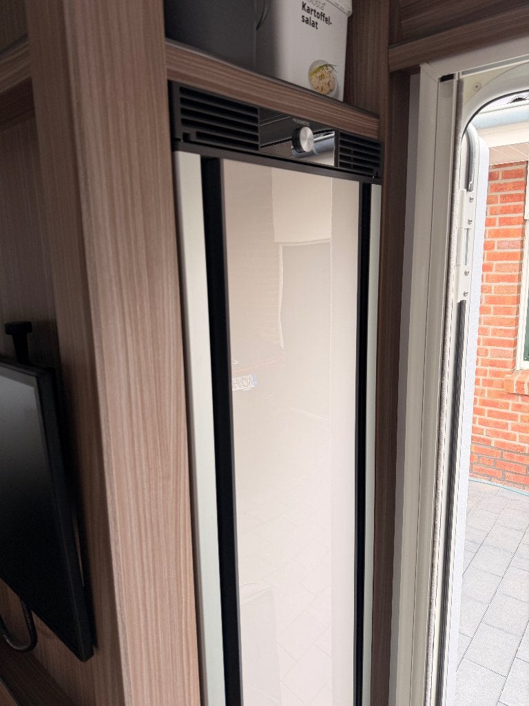 Caravan Tendenza 550 SG, Caravans en Kamperen, Rondzit, Particulier, Schokbreker, Tot en met 4