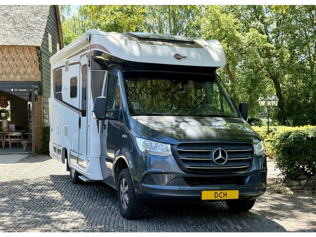 Bürstner Lyseo Harmony M 690 G | Enkele bedden | AU, Caravans en Kamperen, Campers, Automaat, Ringverwarming, 6 tot 7 meter, Diesel