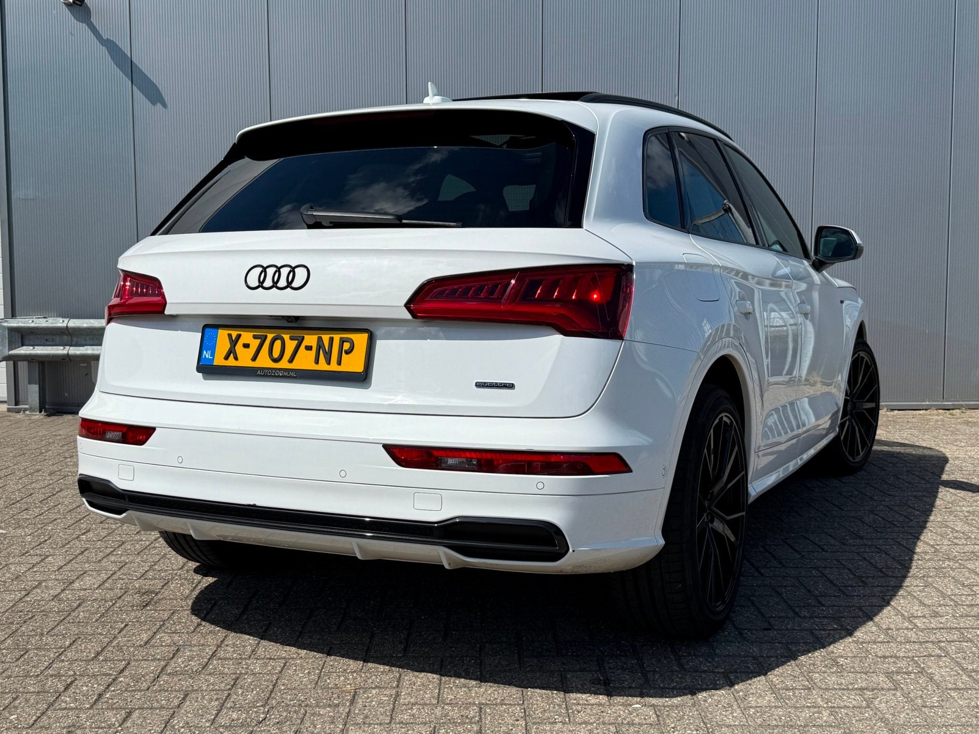 Audi Q5 50 TFSI-e Quattro S-edition | Panoramadak | Navigati, Auto's, Automaat, Dealer onderhouden, 4 cilinders, Wit