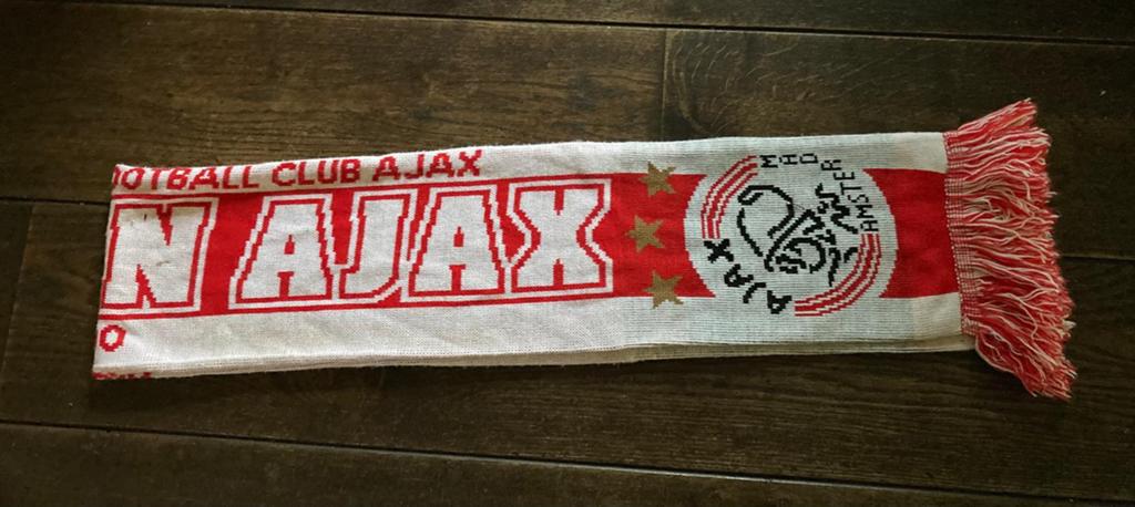 Ajax sjaal, Verzamelen, Sportartikelen en Voetbal, Ophalen of Verzenden, Zo goed als nieuw, Ajax, Vaantje of Sjaal