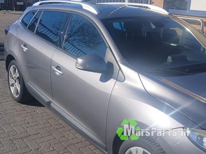 Portier 4Deurs rechts-voor van een Renault Megane, Gebruikt, -, -, Ophalen of Verzenden