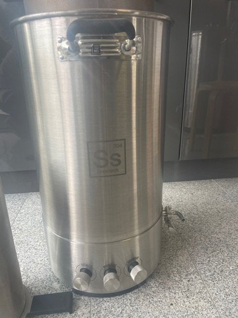 SVBS Brouwketel van Brewtech, Ophalen, Zo goed als nieuw