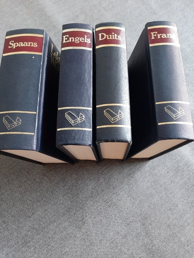 Lecturama Woordenboeken Duits Engels Frans en Spaans, Ophalen of Verzenden, Zo goed als nieuw, Overige uitgevers