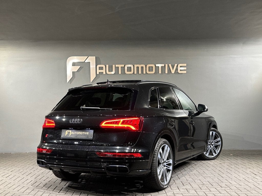 Audi SQ5 3.0 TFSI quattro Pro Line+ Pano|RS Seat|B&O|Massage, Auto's, Audi, Automaat, Gebruikt, 2995 cc, Zwart