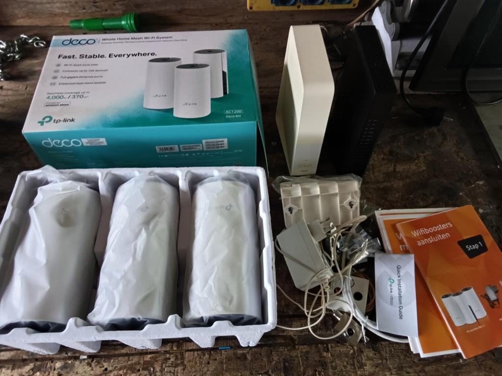 TP-Link Deco M4 AC1200 Mesh Wi-Fi Systeem, Ophalen of Verzenden, Gebruikt, Router, TP-Link, Technicolor
