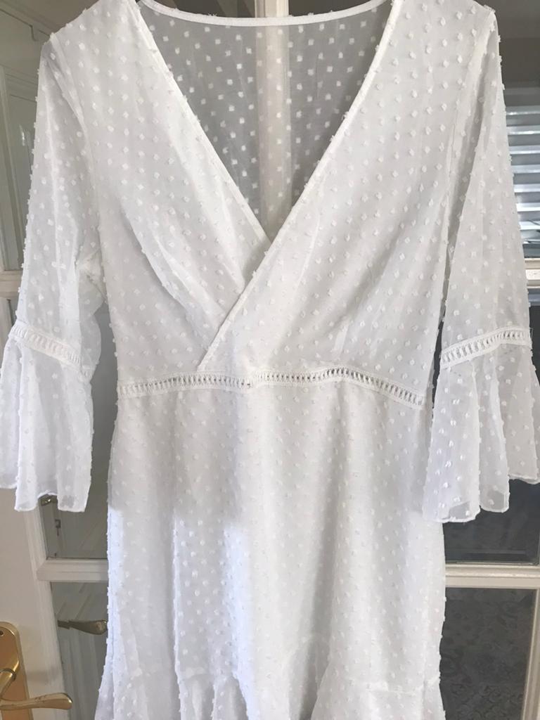 🛍️Mooie witte jurk mt L 3/4 flair mouwen/onderrokje, Wit, Maat 42/44 (L), Ophalen of Verzenden, Zo goed als nieuw