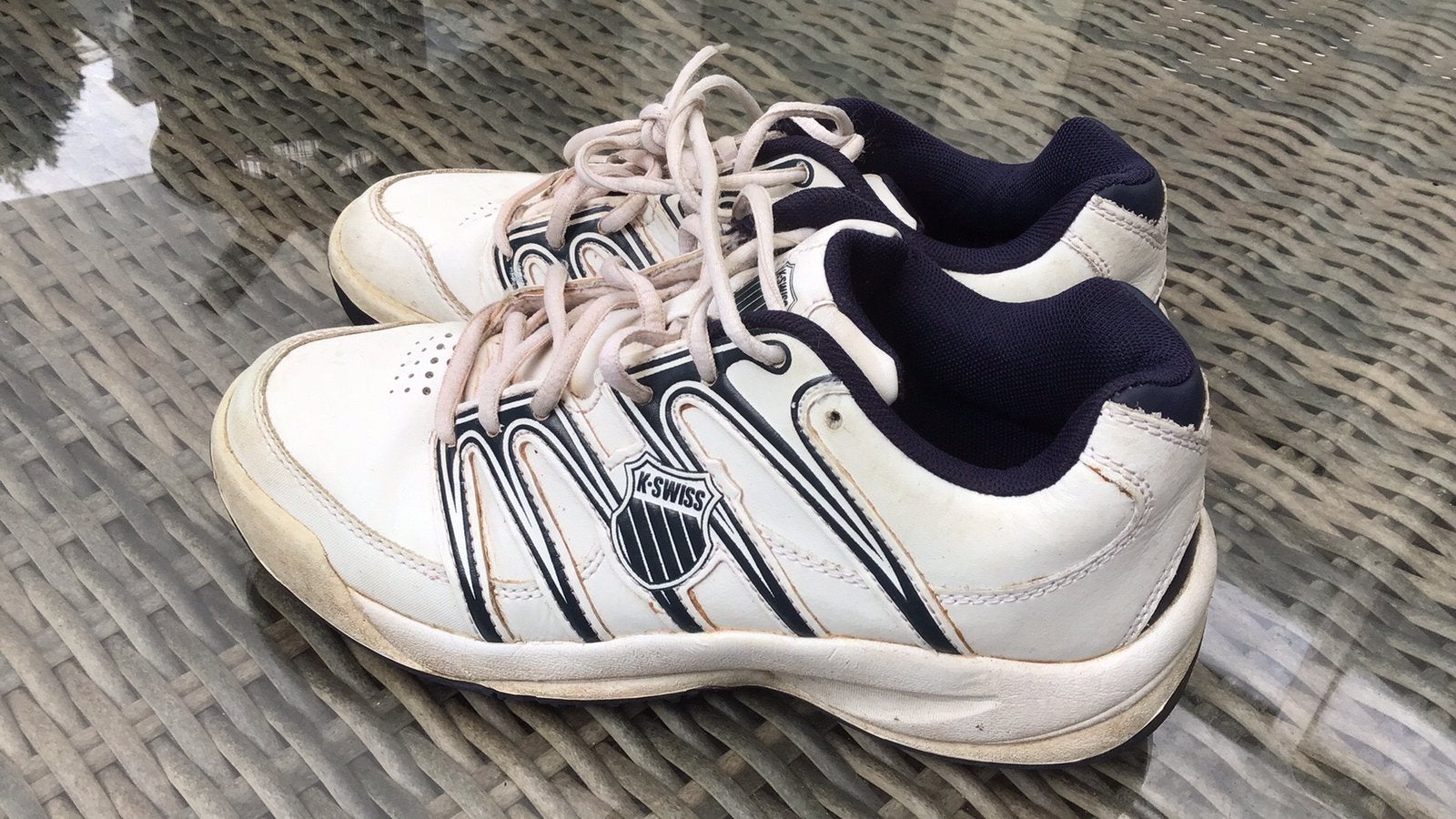 Tennisschoen maat 36, Ophalen of Verzenden, Zo goed als nieuw, Hardloopschoenen, Overige merken