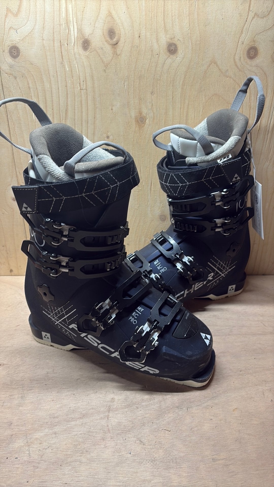 Fischer RC Pro 100 skischoenen – maat 40/40.5 – Mondo 25.5, 100 tot 140 cm, Schoenen, Ophalen of Verzenden, Fischer