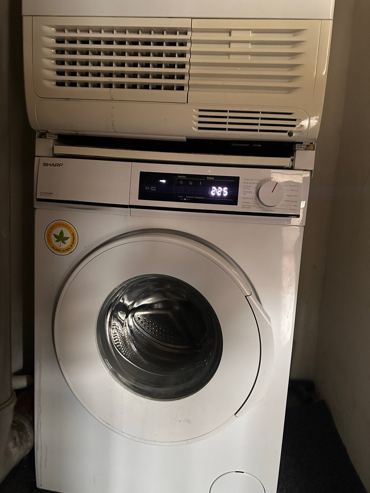 Sharp Wasmachine ES-NFA814BWB en Whirlpool Droger AWZ 8577, Ophalen, 6 tot 8 kg, Gebruikt, Voorlader
