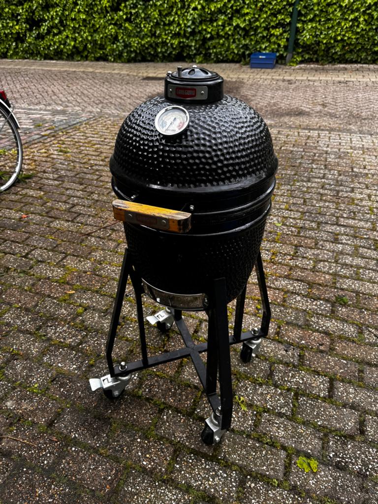 Combi deal: Grill Guru Compact Kamado & Barbecook Gasbarbecu, Ophalen, Gebruikt