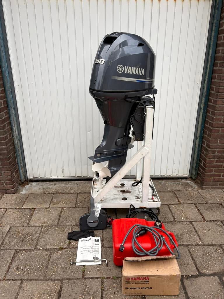 Yamaha 60 pk 4 takt langstaart buitenboordmotor 2018 EFI., Watersport en Boten, Ophalen, Gebruikt, Viertaktmotor, 30 pk of meer