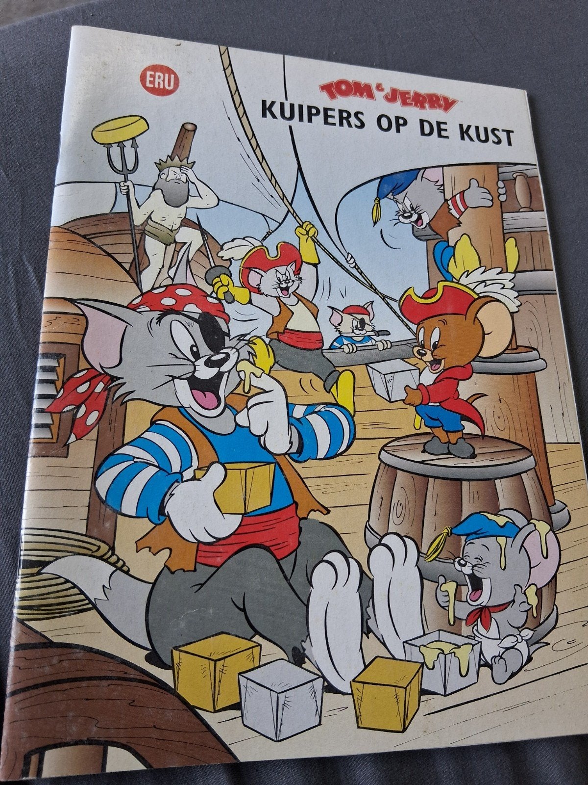 Tom & Jerry: Kuipers op de Kust - Klassiek stripboek, Ophalen of Verzenden, Gelezen, Onbekend, Fictie algemeen