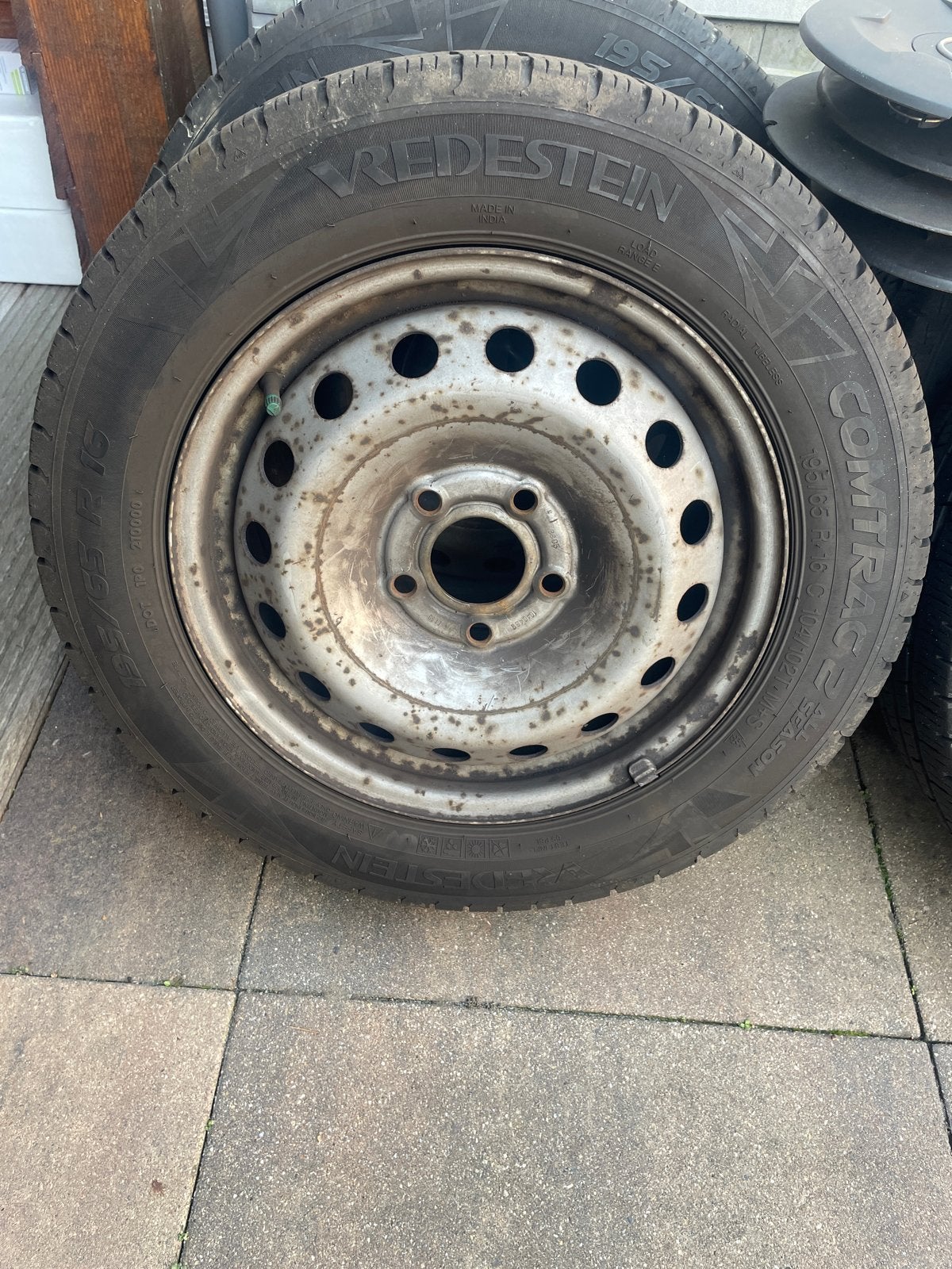 Vredestein All Season banden op stalen velgen, Ophalen, 16 inch, Banden en Velgen, All Season