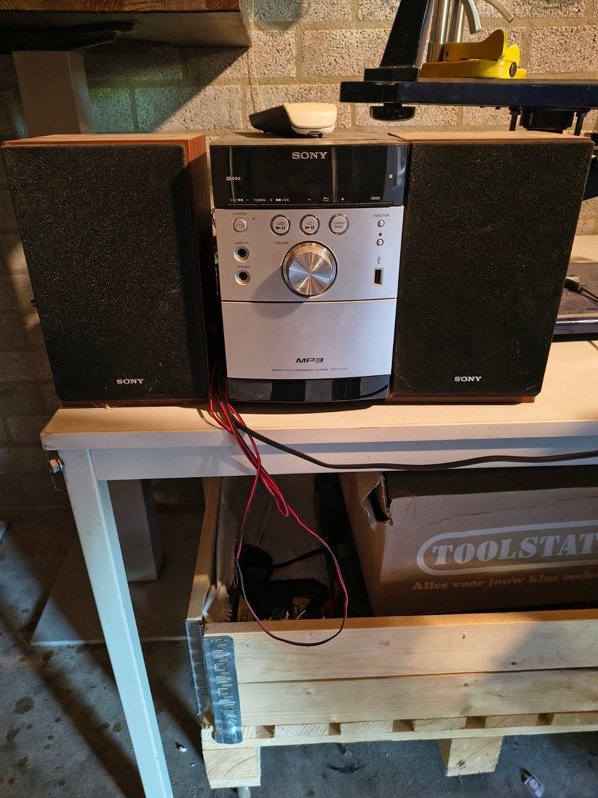 Sony Micro Hi-Fi Component System CMT-EH26/EH25, Ophalen, Gebruikt, Microset, Tuner of Radio