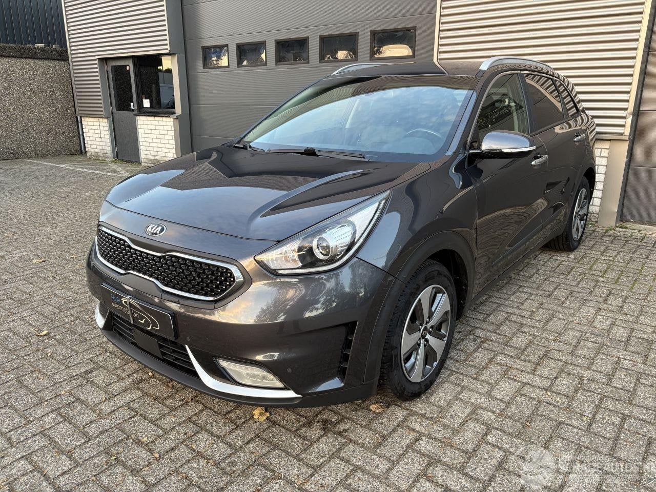 Kia Niro 1.6 GDI HYBRID / NAVI / CRUISE / CAMERA / LEER, Auto diversen, Automaat, Kia, 1580 cc, Info@kia.de
