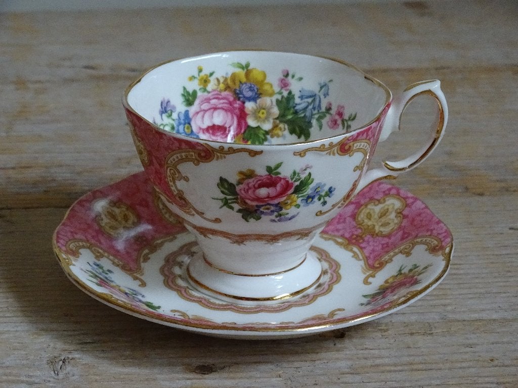 Servies, Engels, Royal Albert, LADY CARLYLE, gaaf