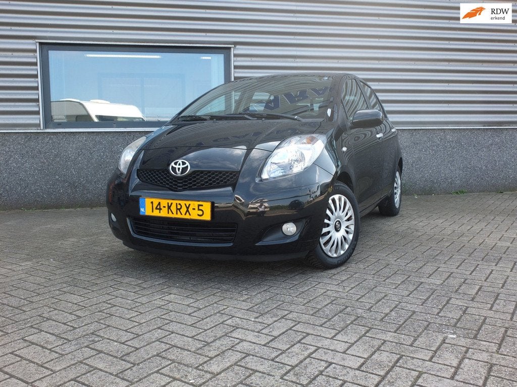 Toyota Yaris 1.3 VVT-i | Climate Control | 6-bak |Afnb trekh, Auto's, Toyota, Bedrijf, Te koop, Yaris, ABS, Airbags, Airconditioning