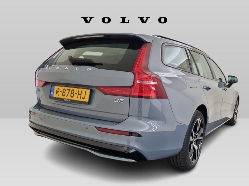 Volvo V60 2.0 B3 Plus Dark | Adaptieve Cruise Control | Pano, Auto's, Volvo, Lichtsensor, Euro 6, 4 cilinders, 1634 kg