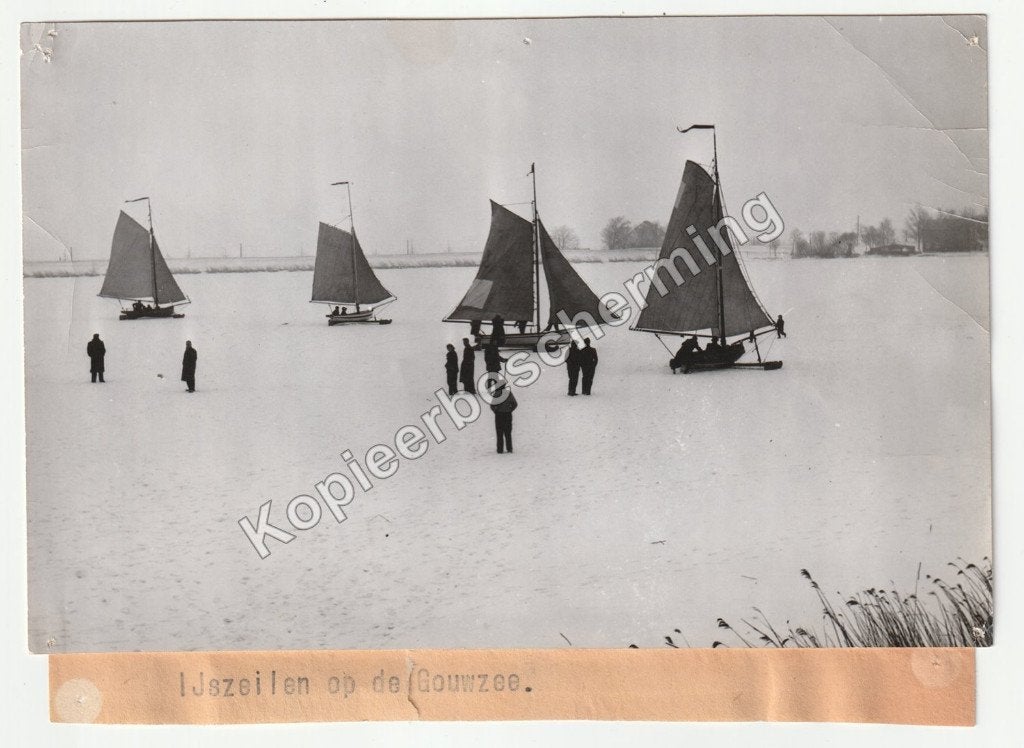 IJszeilen op de Gouwzee ijspret oude persfoto, Gebruikt, Verzenden, Foto, 1940 tot 1960