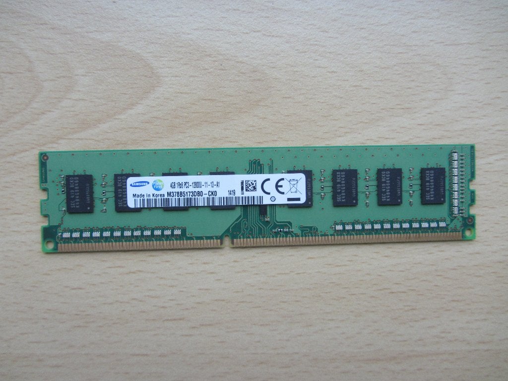 Samsung 4GB PC3-12800 DDR3-1600MHz non-ECC Unbuffered CL11, Computers en Software, RAM geheugen, DDR3, Ophalen of Verzenden, Desktop
