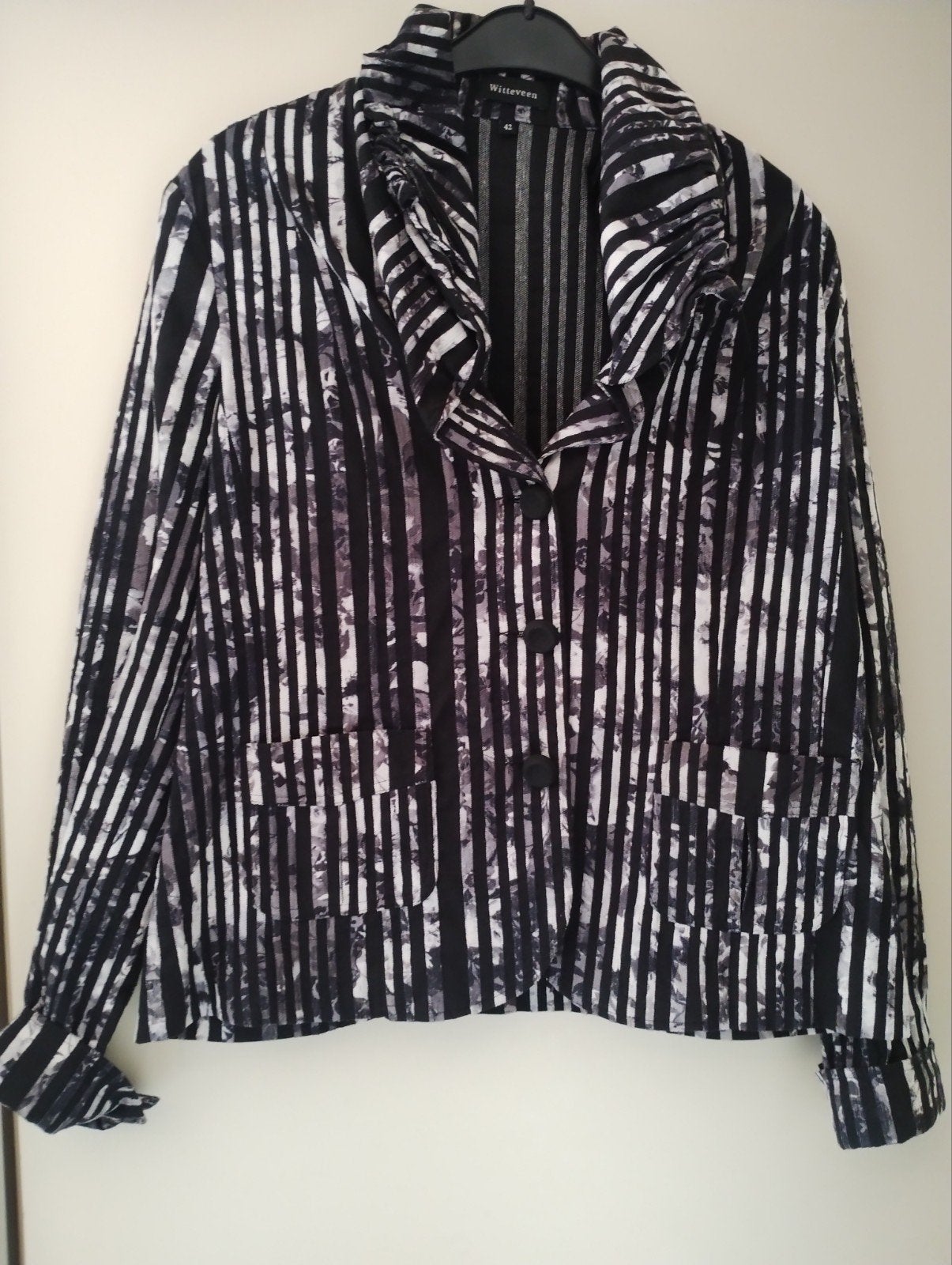 Witteveen Jasje Zwart/Wit Gestreept Maat 42, Kleding | Dames, Zwart, Maat 42/44 (L), Ophalen of Verzenden, Zo goed als nieuw