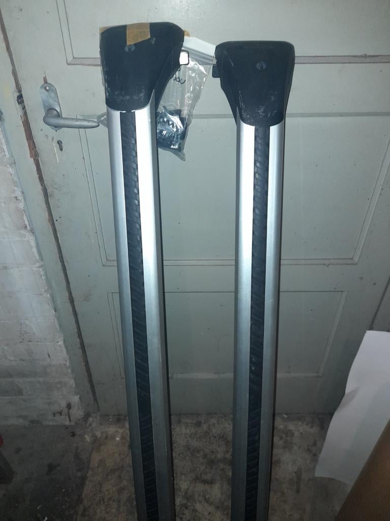 Volvo v50 dakdragers, Ophalen