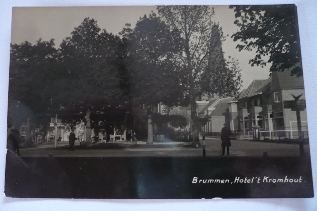 fotokaart brummen hotel 't kromhout gelopen 1932, Verzamelen, Verzenden, 1920 tot 1940, Gelopen, Gelderland