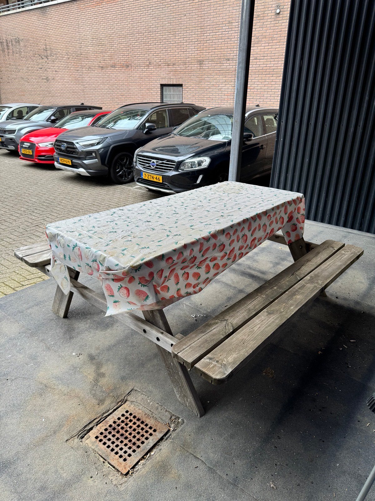 Houten picknicktafel, Ophalen, Gebruikt, Rechthoekig, Hout