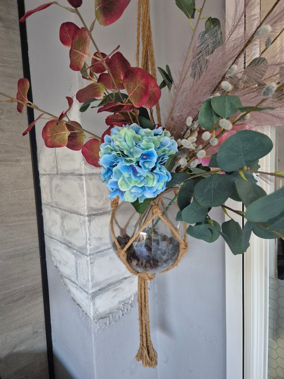 hangpot met bloemen, Ophalen, Zo goed als nieuw