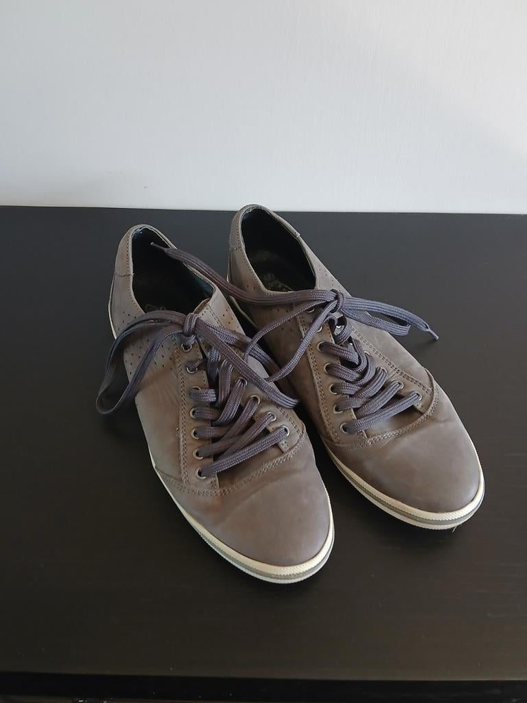 Grijze lage schoenen maat 41 spm shoes en boots, SPM, Ophalen of Verzenden, Grijs, Sneakers of Gympen