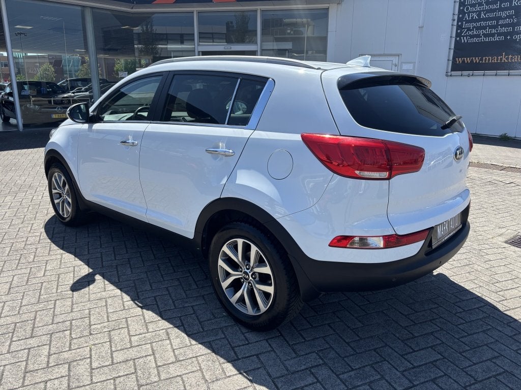 Kia Sportage 1.6 GDI Vision Navi Leder Camera Cuirse Stoelve, Auto's, Kia, 135 pk, Gebruikt, 4 cilinders, Wit